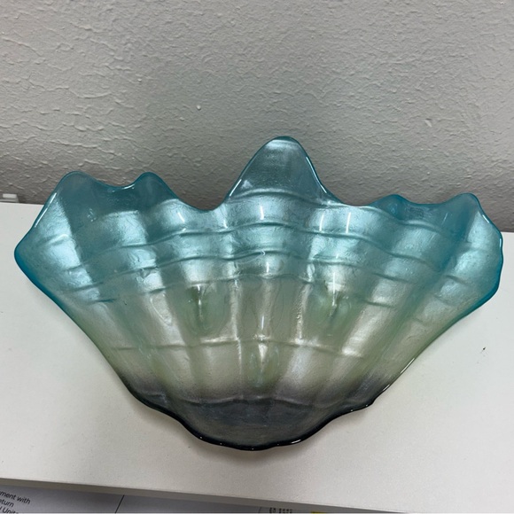 Other - Artistic Glass Shell Shaped Bowl in Blue and White
